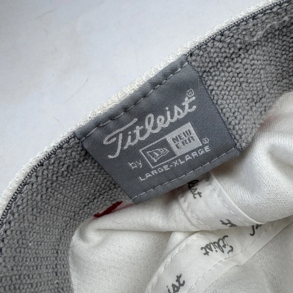Titleist Golf White Hat Large/XL New Era